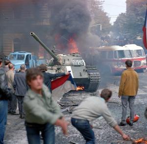 Tank u rozhlasu v r 1968